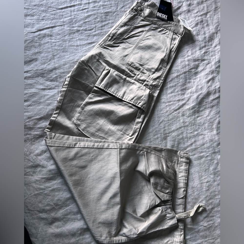 Diesel Black Wide-Leg Cargo Pants - Women's - Picture 11 of 11